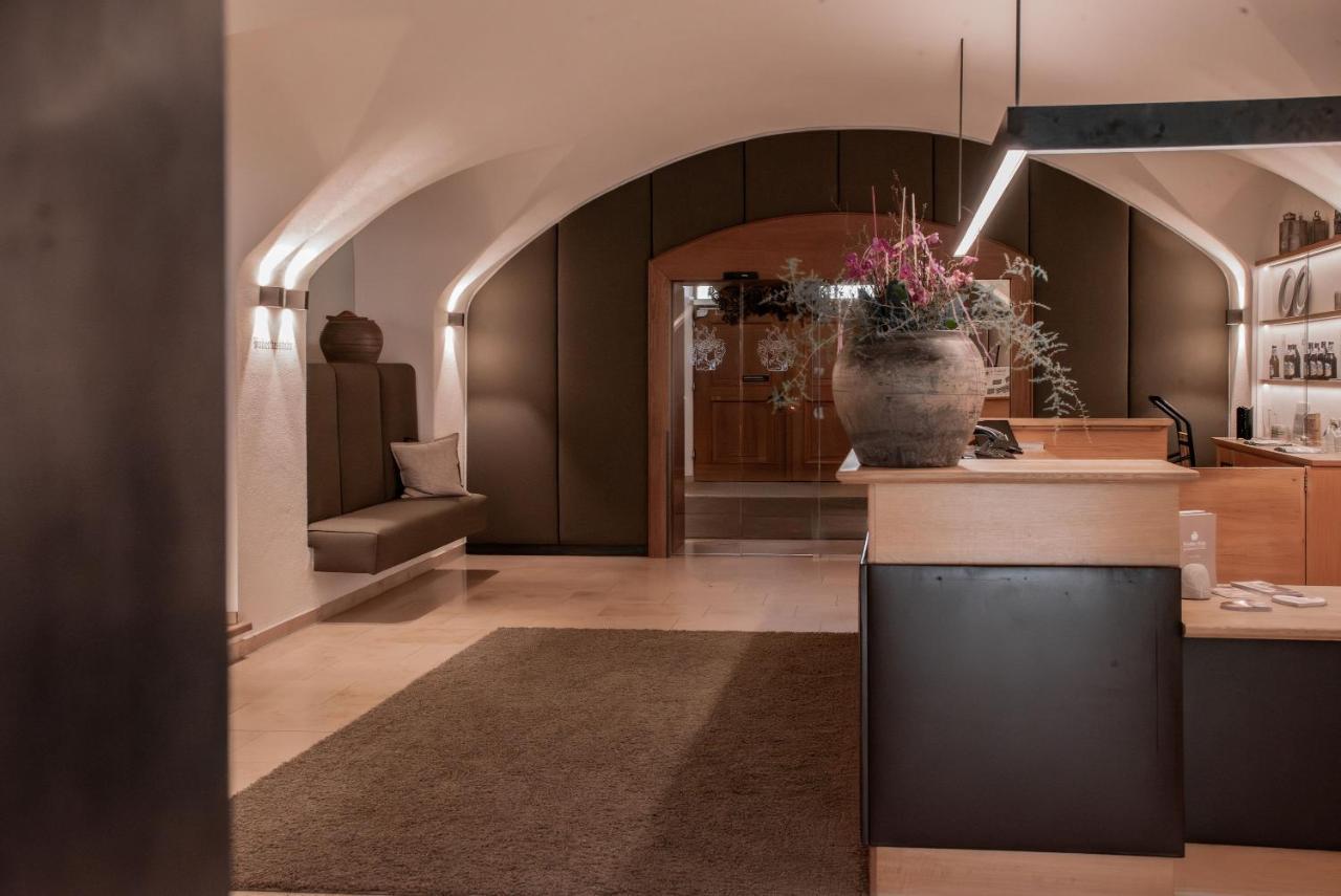 Gutshofhotel Winkler Braeu Lengenfeld  Bagian luar foto